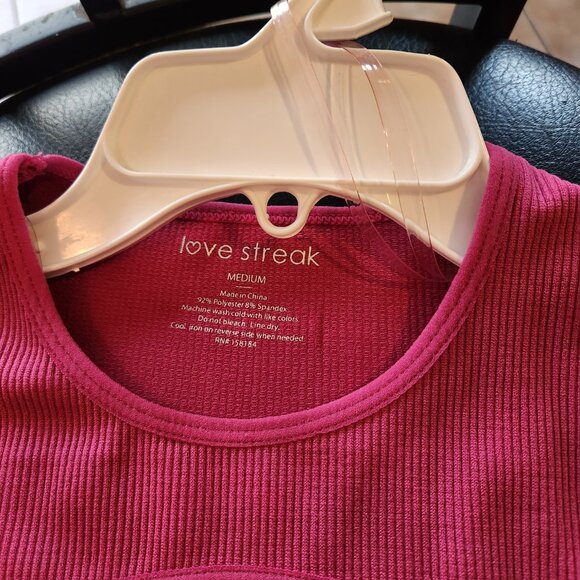 Forever 21 Seamless Ribbed Fuchsia Pink Cut-Out Top NEW W/TAGS - Picture 4 of 5